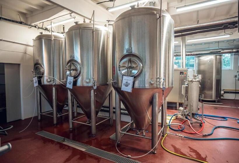 호텔 Białowieski Conference, Wellness & Spa