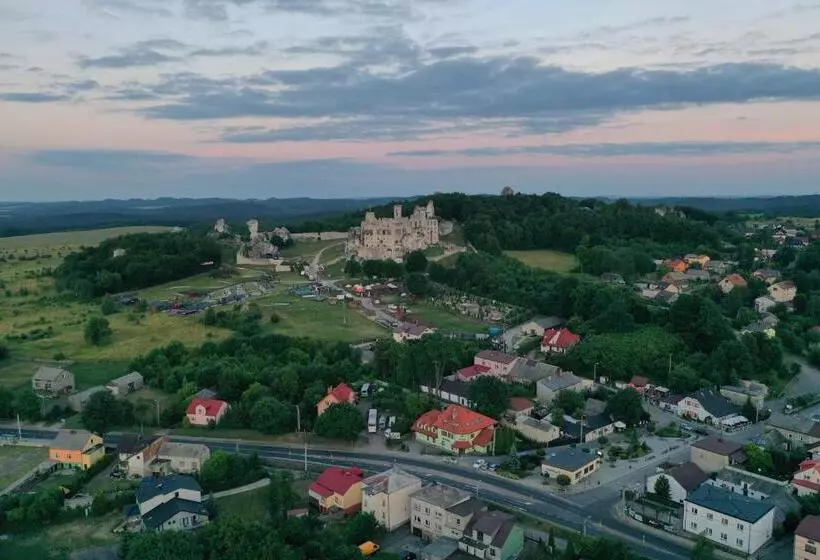 ホテル Gościniec Pod Lilijką