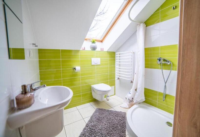 酒店 Gościniec Pod Lilijką