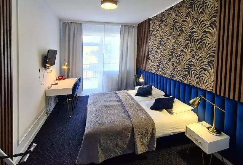 ホテル Kurpia Arte