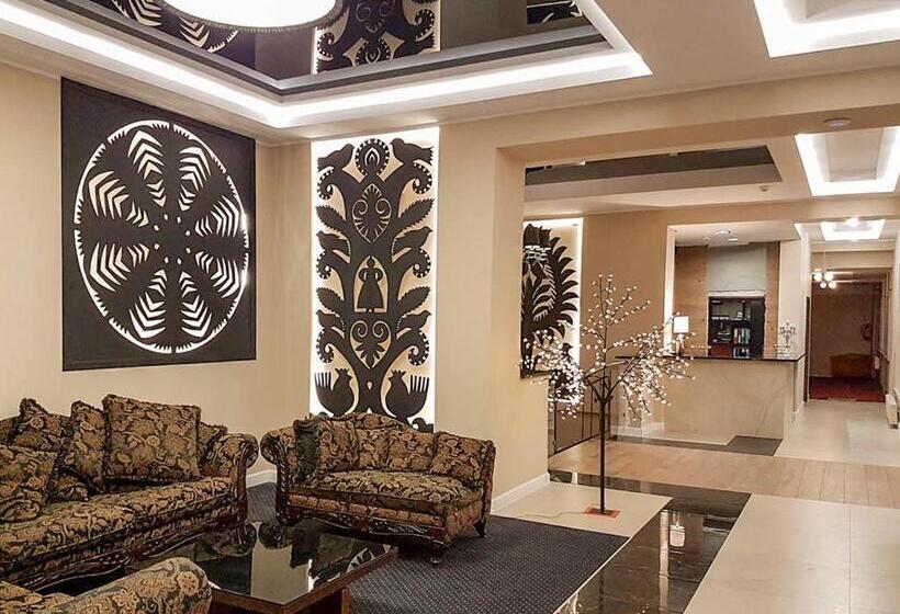 בית מלון כפרי Kurpia Arte