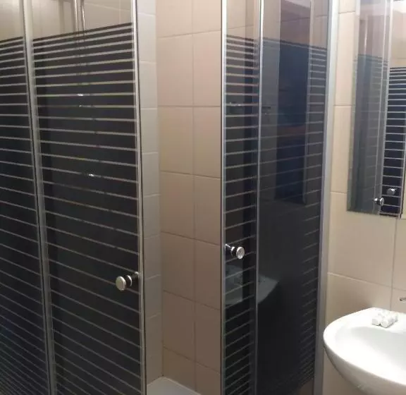 ホテル Nowostawy A2 Mop