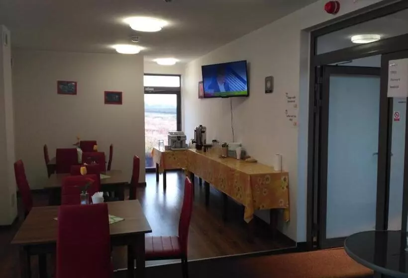 ホテル Nowostawy A2 Mop