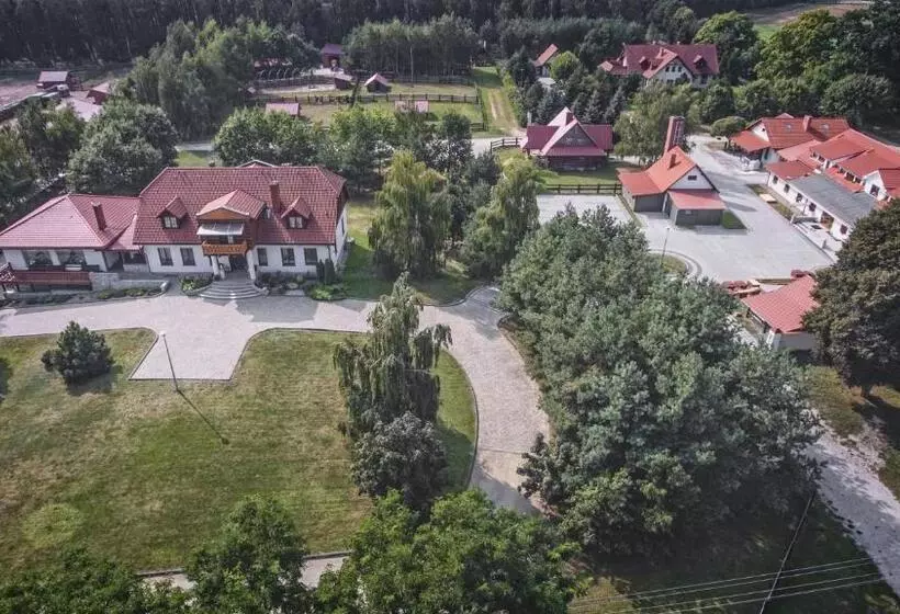 Hotelli Ranczo Smyczyna