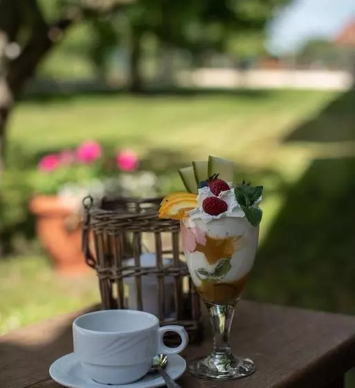 Hotelli Ranczo Smyczyna