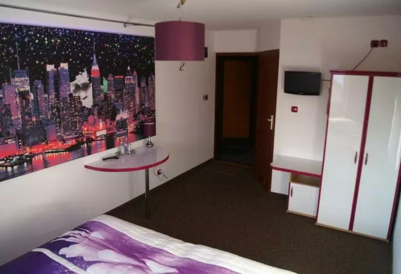 Hotelli Restauracja Venus