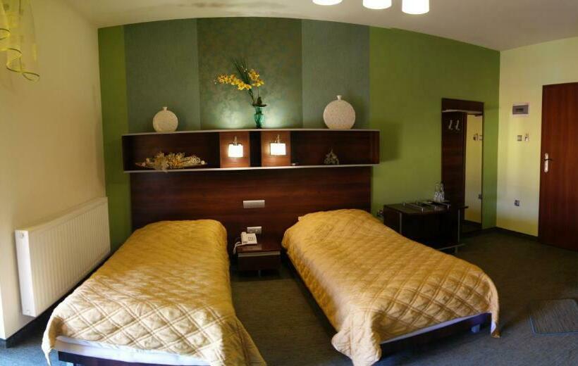 فندق Restauracja Venus