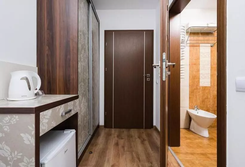 Hotelli Zajazd Gielarek