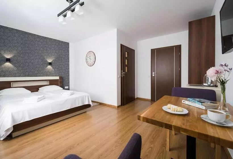 Hotelli Zajazd Gielarek