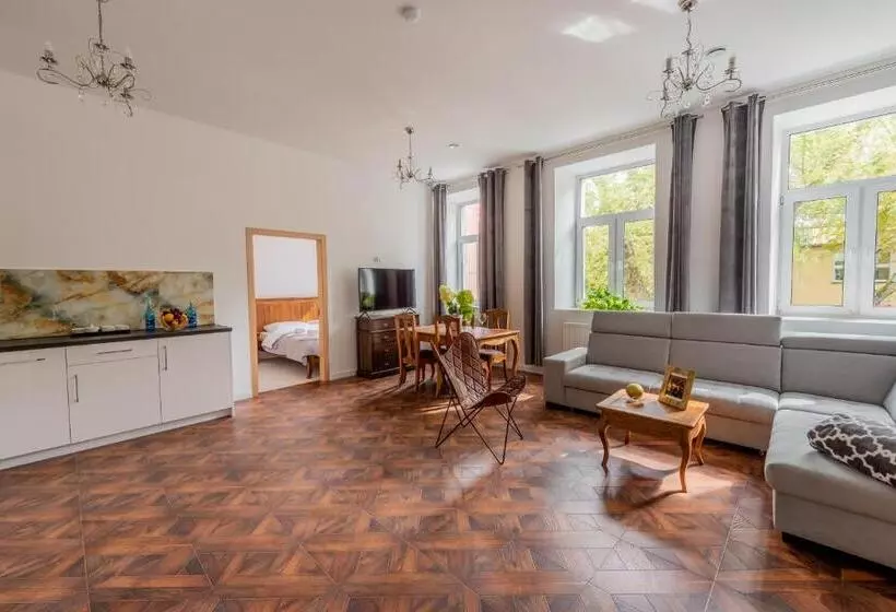 Kamienica Zamenhofa   Apartamenty Na Wynajem