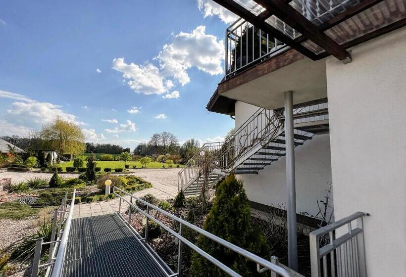 Пансион Noclegi Pod Lasem