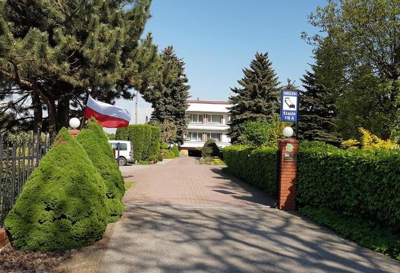 Пансион Noclegi Pod Lasem