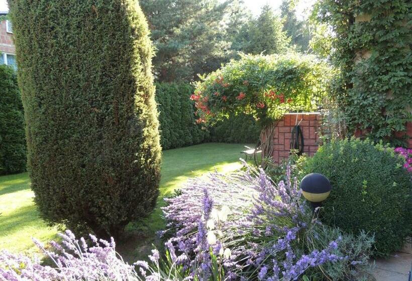 پانسیون Willa Marzanna