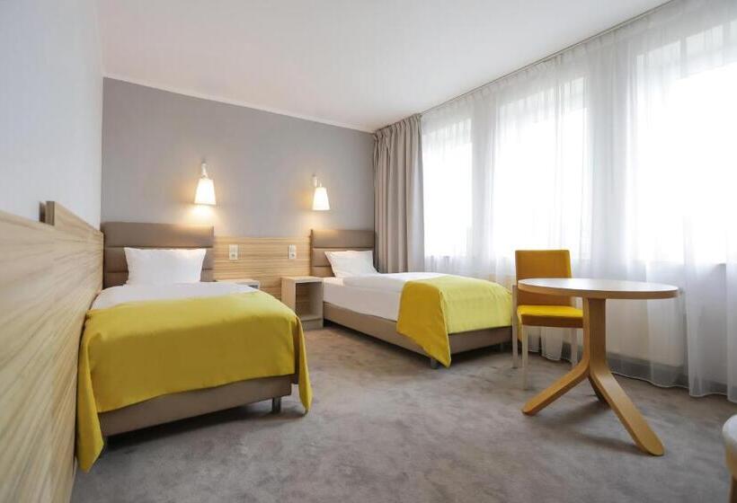 Poznań West Hotel Airport