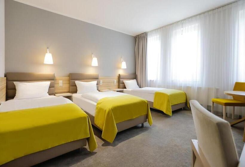 Poznań West Hotel Airport