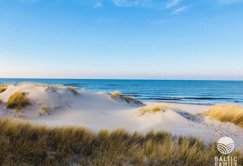 استراحتگاه Domki Baltic Family Basen Kidsclub Rowery