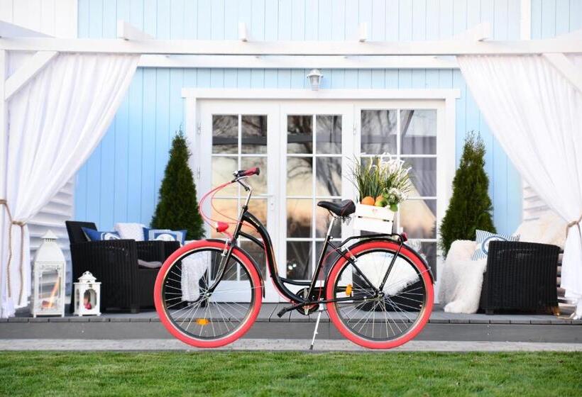 استراحتگاه Domki Baltic Family Basen Kidsclub Rowery