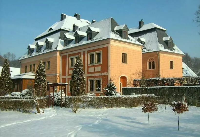 Lomakeskus Pałac Książęcy We Wleniu