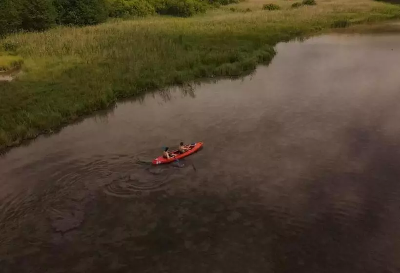 Lomakeskus Stanica Wodna Spychowo
