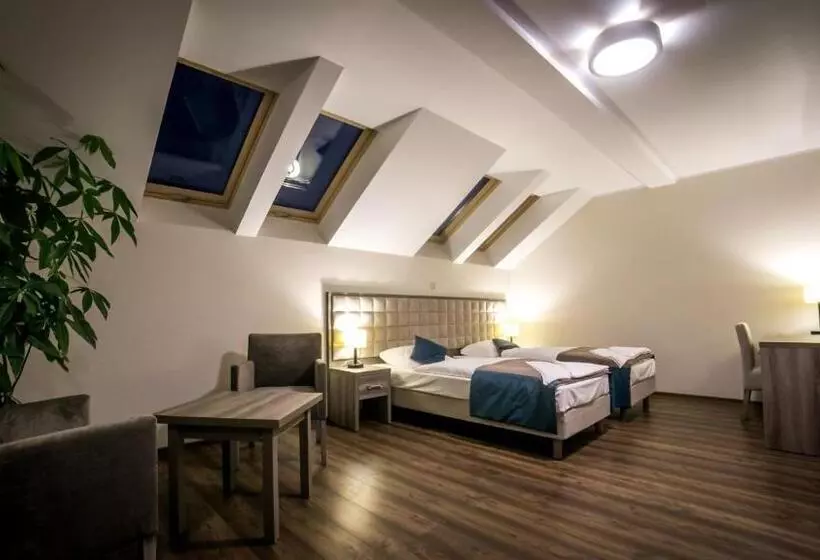 Lomakeskus Zajazd Pod Borem