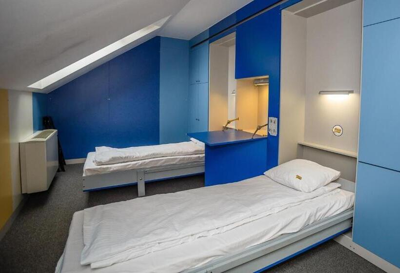 הוסטל Elemels Planet