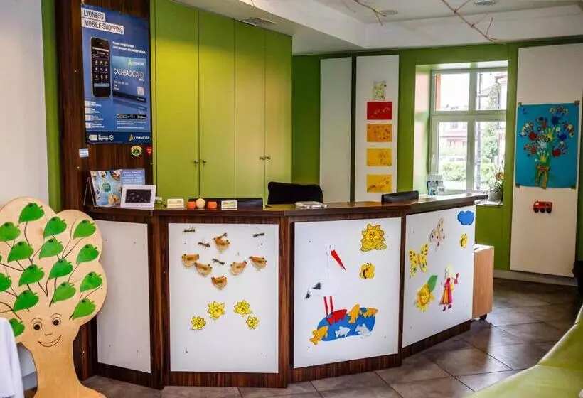 ユースホステル Elemels Planet