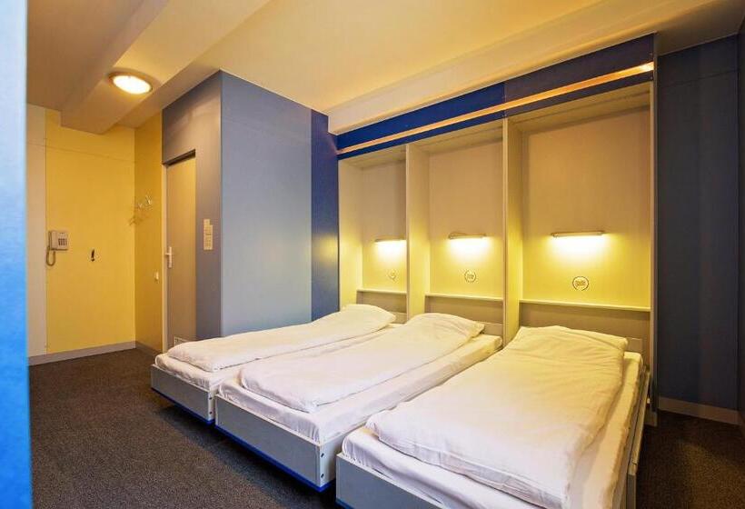 הוסטל Elemels Planet