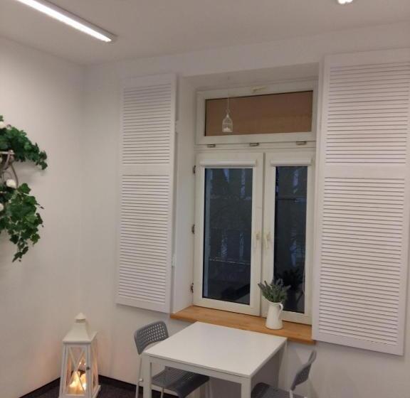 הוסטל Master Corner Apartment