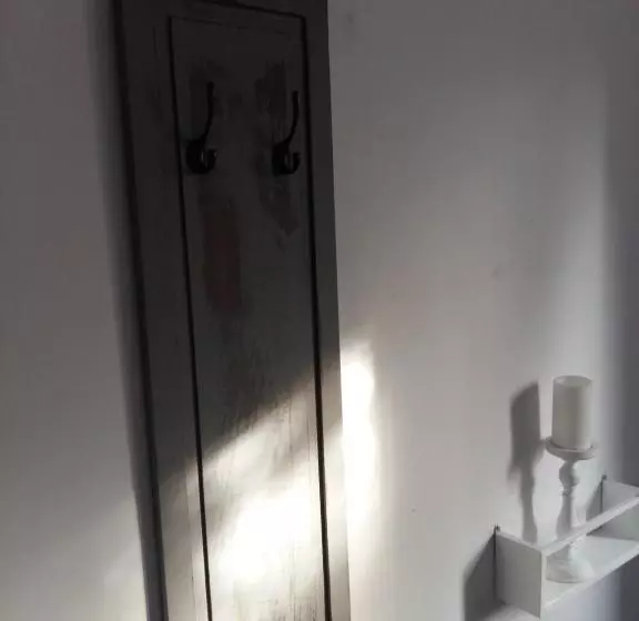 هاستل Master Corner Apartment