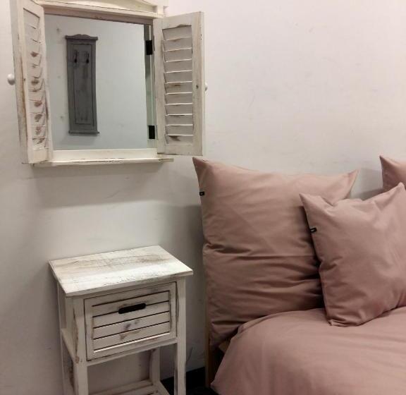 הוסטל Master Corner Apartment