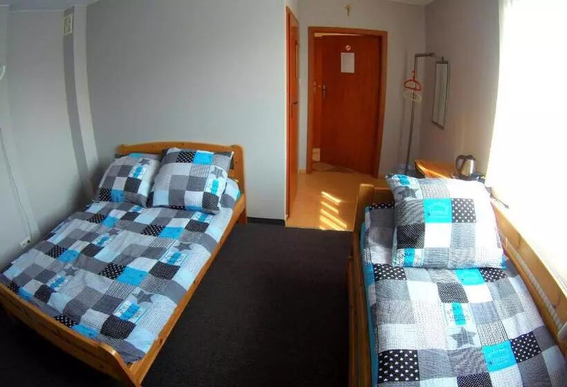 ユースホステル Noclegi Wega