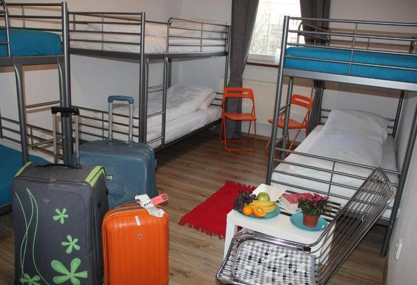 הוסטל Pokoje Babina