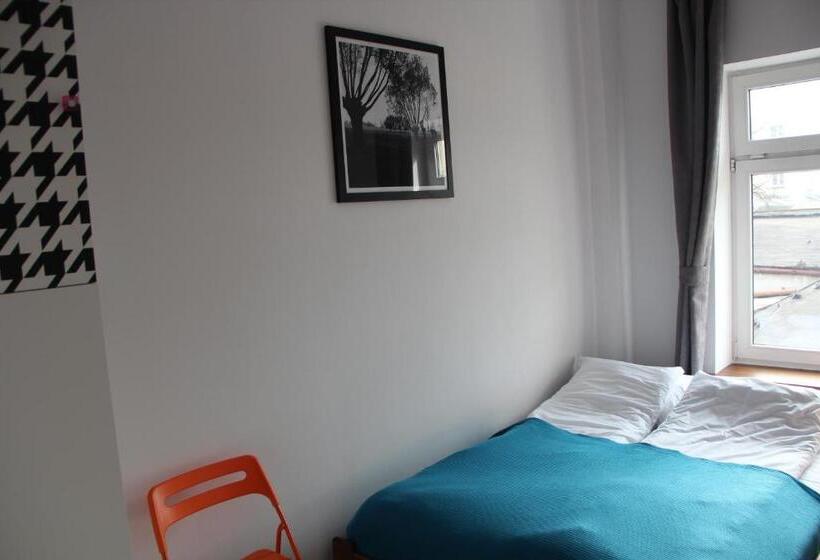 הוסטל Pokoje Babina