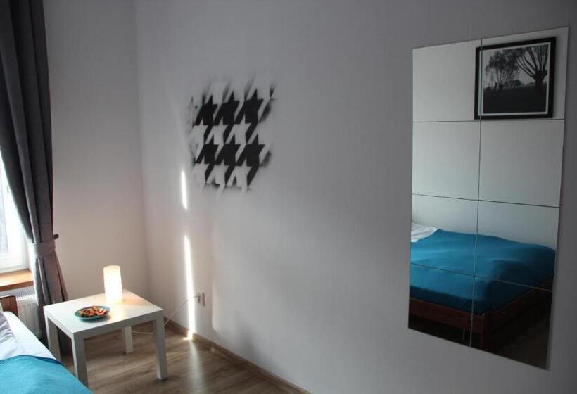 הוסטל Pokoje Babina