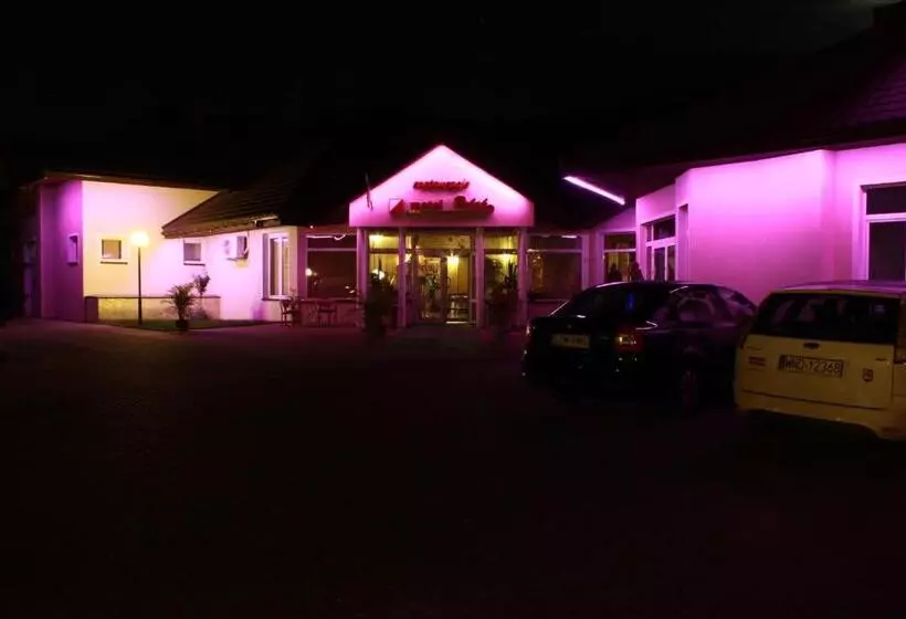 ユースホステル Polak