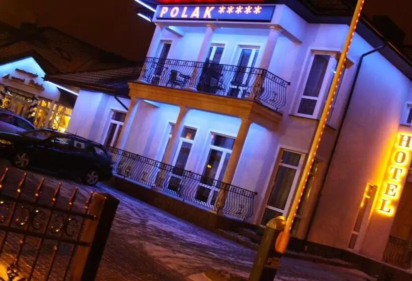 ユースホステル Polak