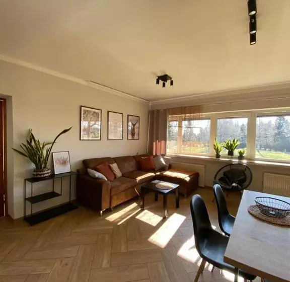 Retkeilymaja Zajazd Boryna