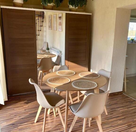 호스텔 Zajazd Boryna