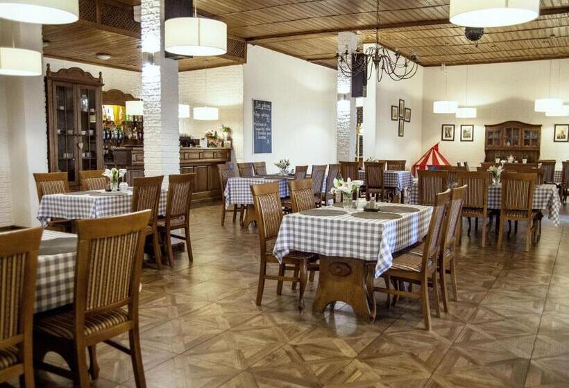 호스텔 Zajazd Boryna