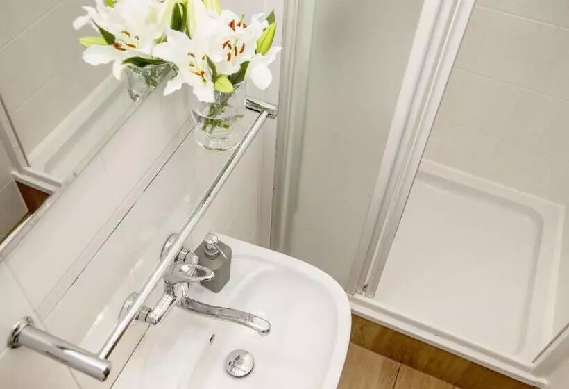 Retkeilymaja Zajazd Boryna