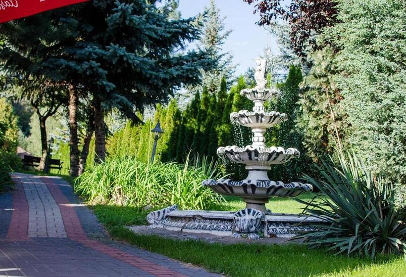 호스텔 Zajazd Pod Gwiazdami