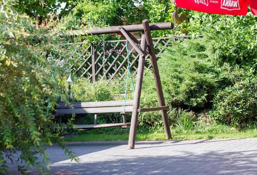 호스텔 Zajazd Pod Gwiazdami