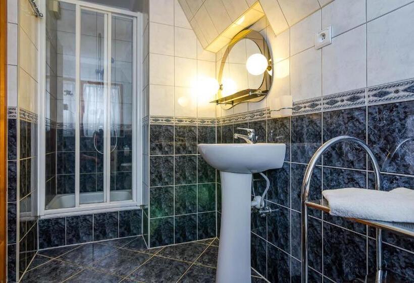 Aparthotel Pod Nosalem