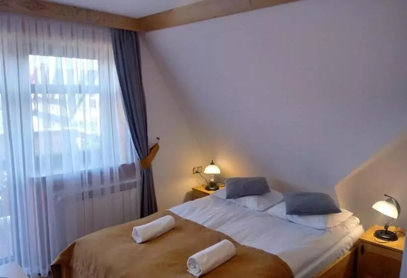 Aamiaismajoitus (B&B) Górskie Wspomnienie