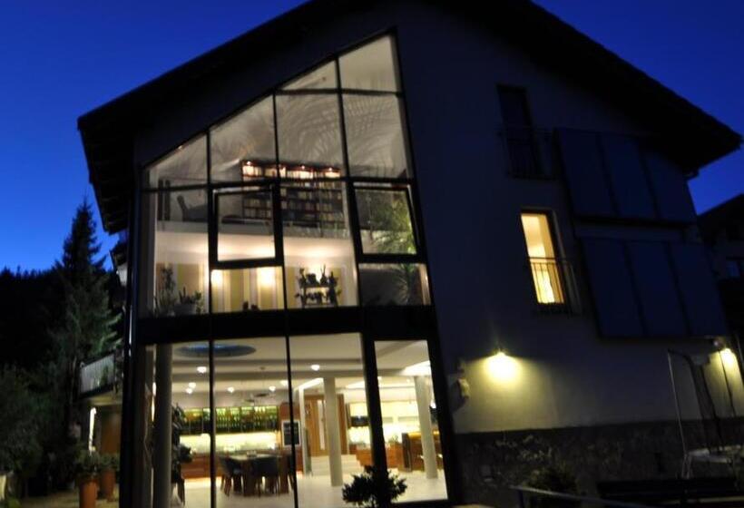 تختخواب و صبحانه Jaśminowe Ogrody