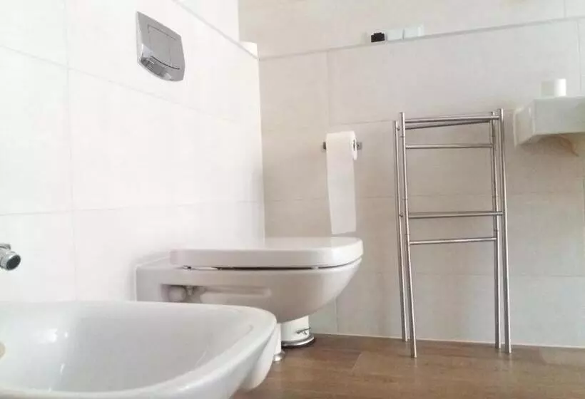 تختخواب و صبحانه Jaśminowe Ogrody