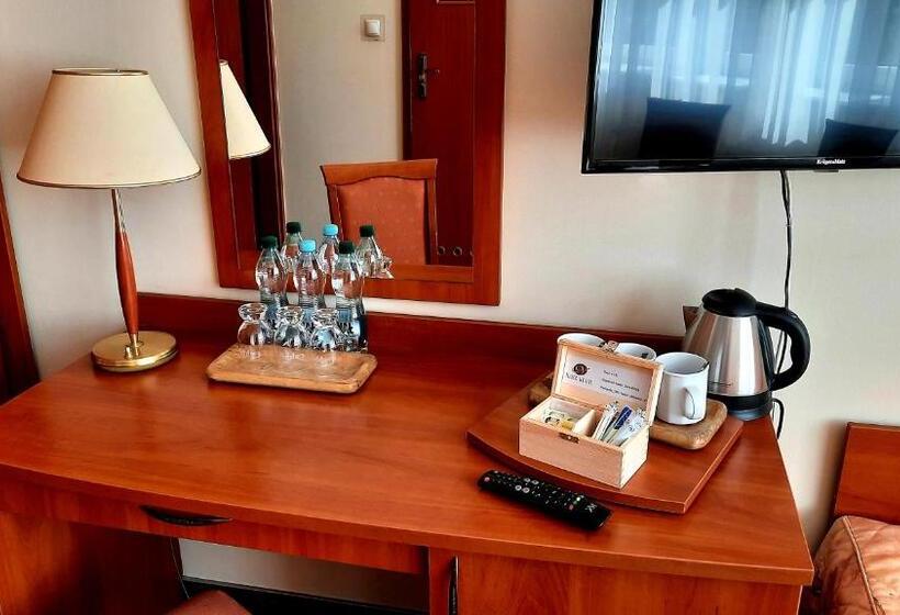 Bed and Breakfast Nasz Klub   Pokoje Gościnne