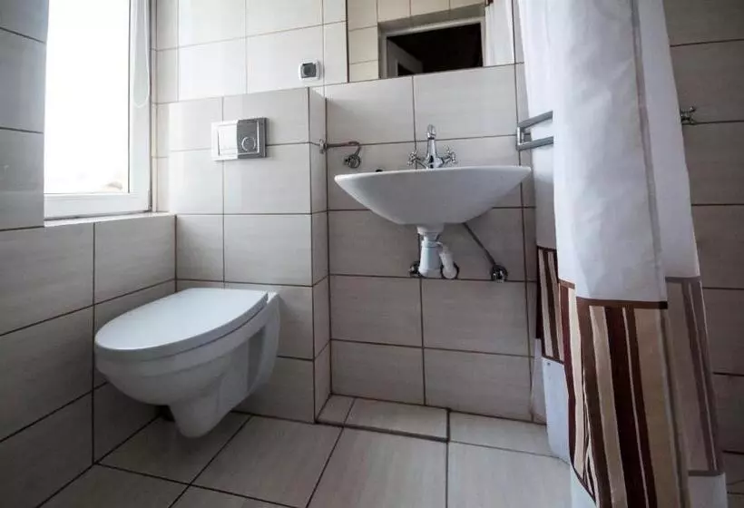 Aamiaismajoitus (B&B) Pokoje Gościnne Korsarz