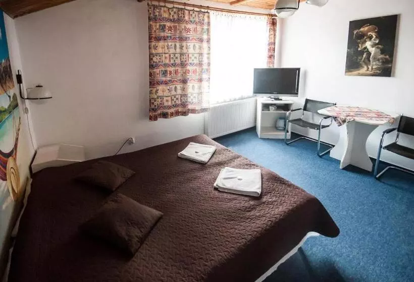 Aamiaismajoitus (B&B) Pokoje Gościnne Korsarz