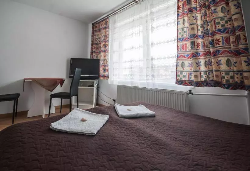 Aamiaismajoitus (B&B) Pokoje Gościnne Korsarz